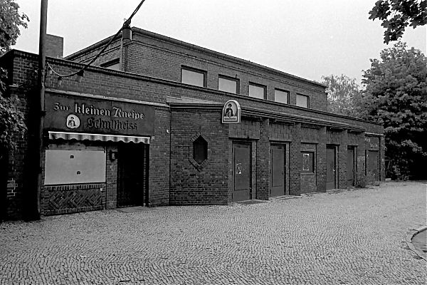 Bahnhof Messe Süd (Eichkamp): Fahrstuhl bis 23. September außer Betrieb Bahnhof Messe Süd (Eichkamp): Fahrstuhl bis 23. September außer Betrieb