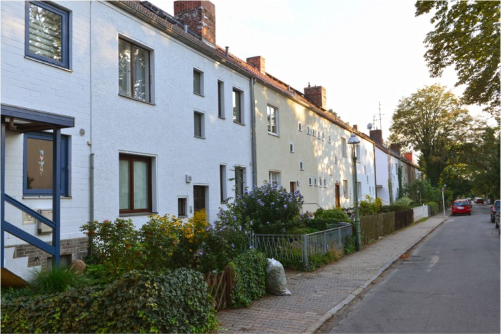 AG Energie – Wärmenetz in den Siedlungen Eichkamp/Heerstraße? AG Energie – Wärmenetz in den Siedlungen Eichkamp/Heerstraße?