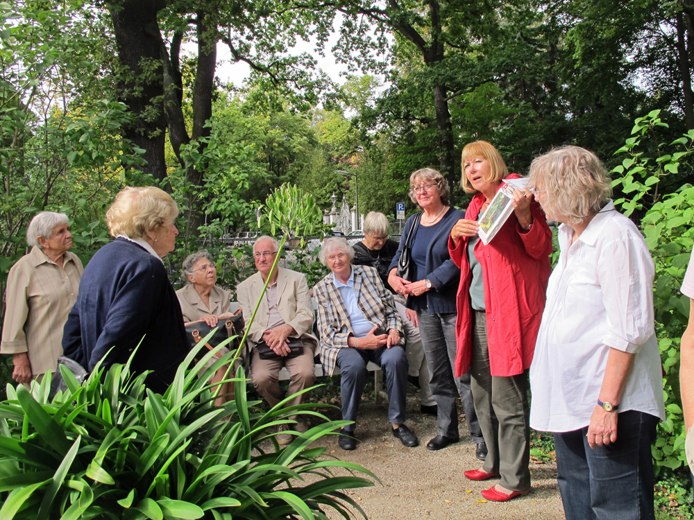 „Eichkamper Uhus“ in der Liebermann-Villa in Wannsee „Eichkamper Uhus“ in der Liebermann-Villa in Wannsee