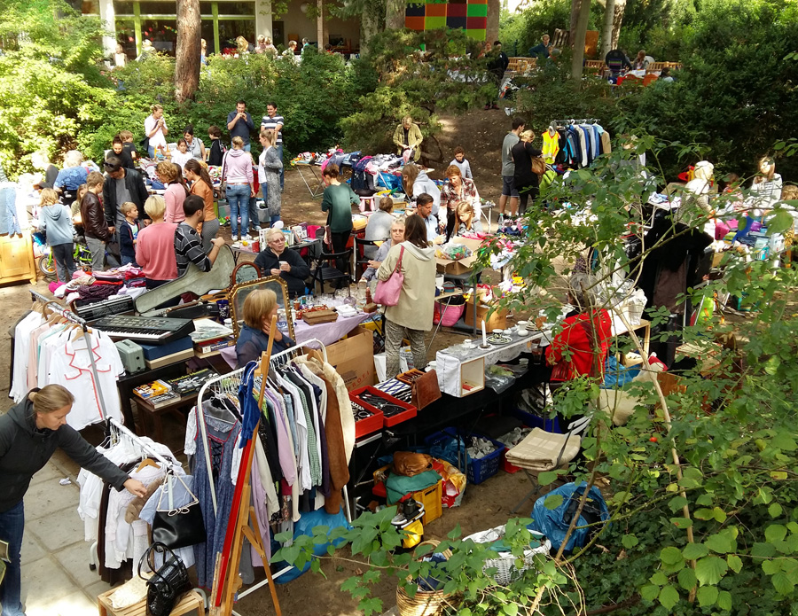 7. Flohmarkt am Haus Eichkamp am 9. September ab 9:00 Uhr 7. Flohmarkt am Haus Eichkamp am 9. September ab 9:00 Uhr